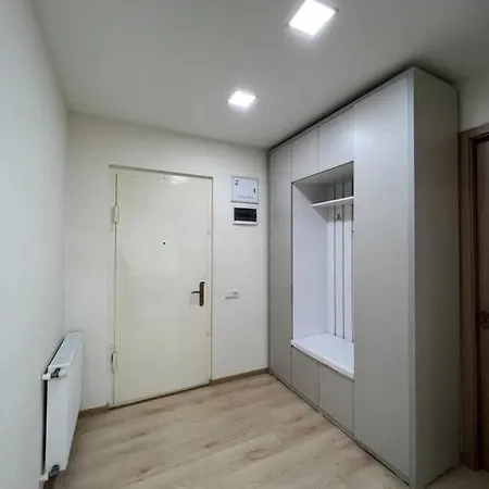 Your Home Away From Home! Кутаиси Экстерьер фото